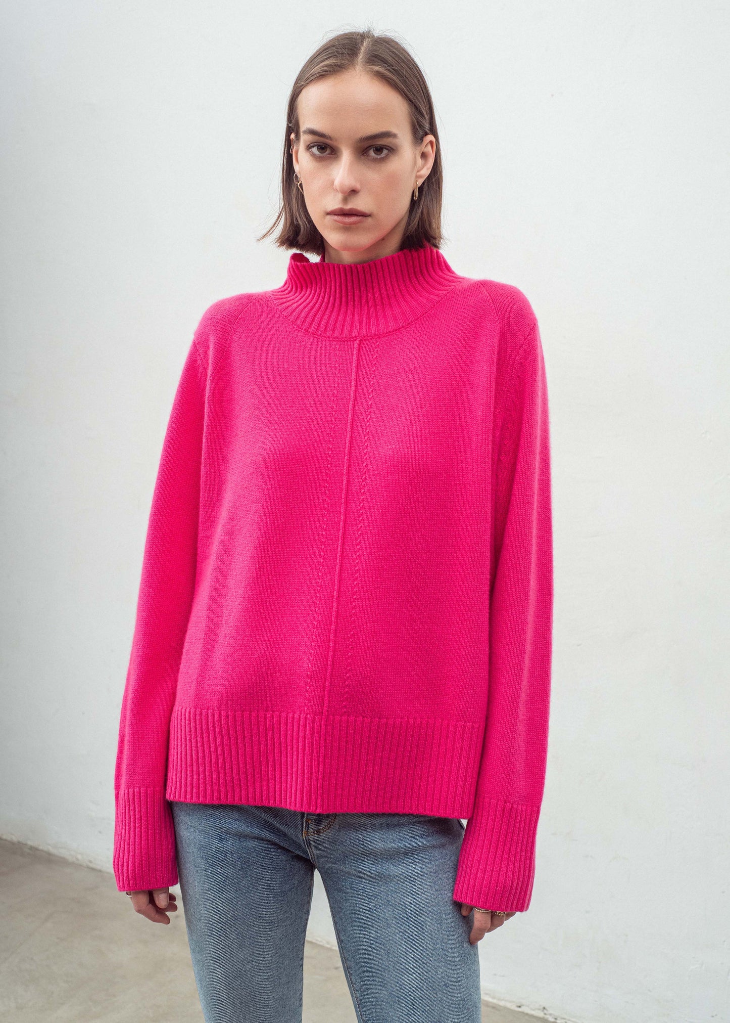 Aleger Cashmere blend jumper in hot pink