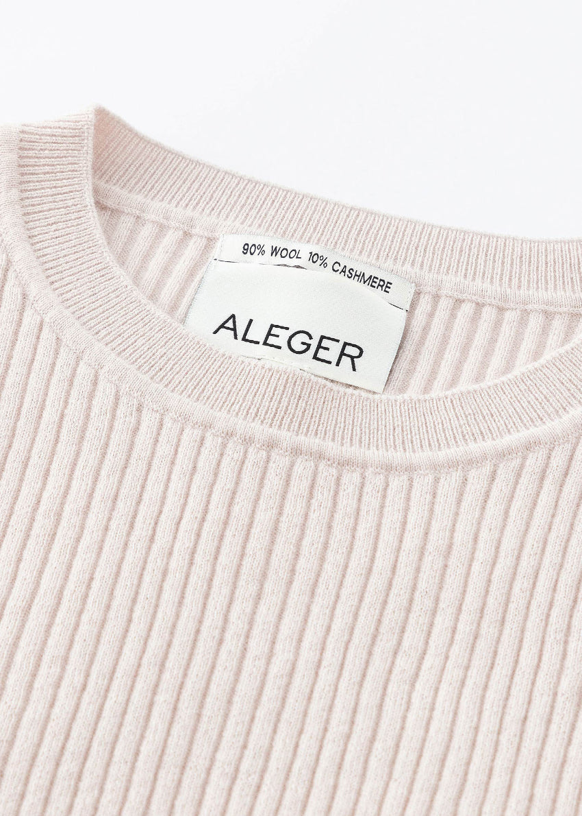 N.31 Cashmere Blend Skinny Rib Crew Long Sleeve – Light Shell