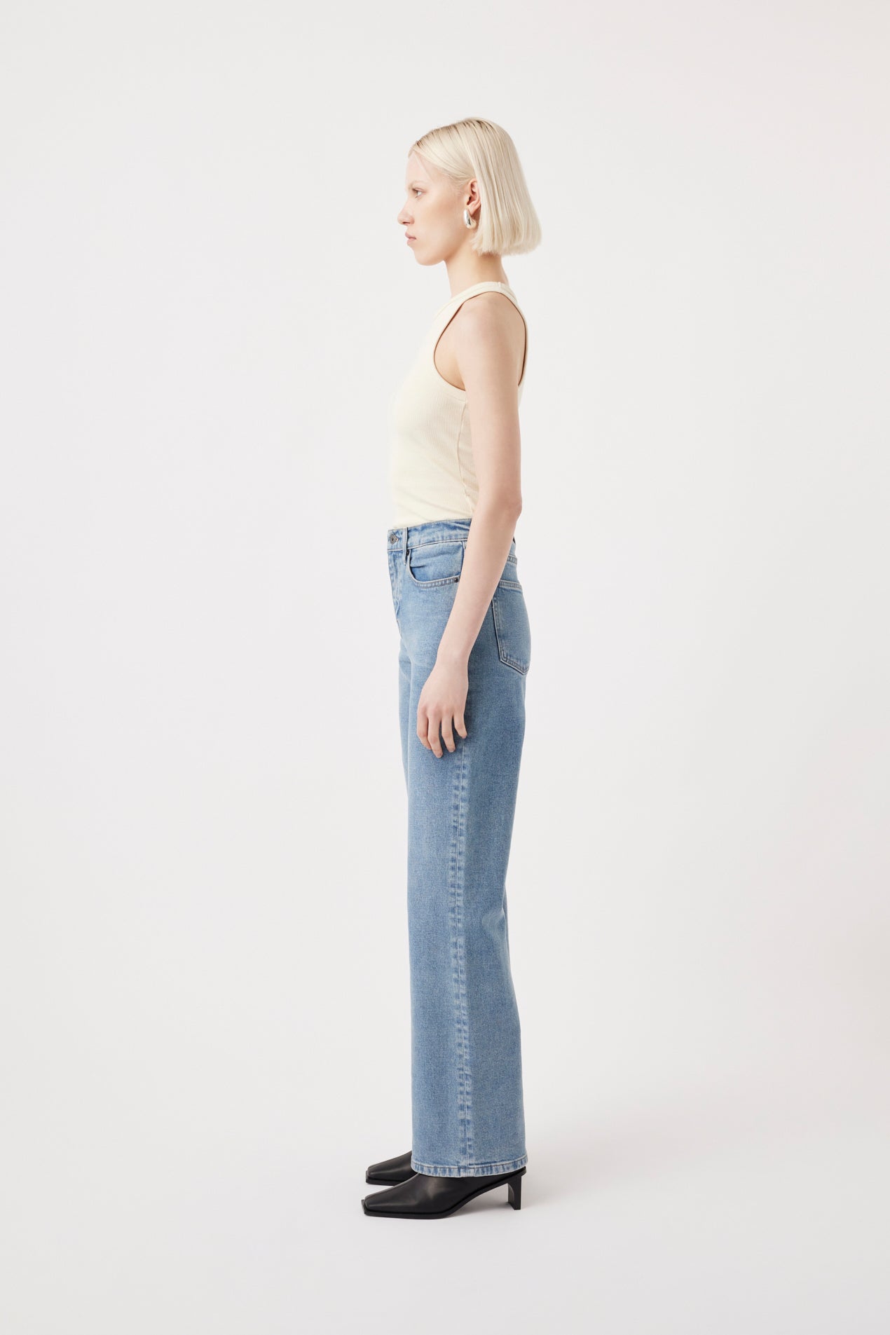 Outland Denim women's relaxed straight leg Farrah jeans side on 2