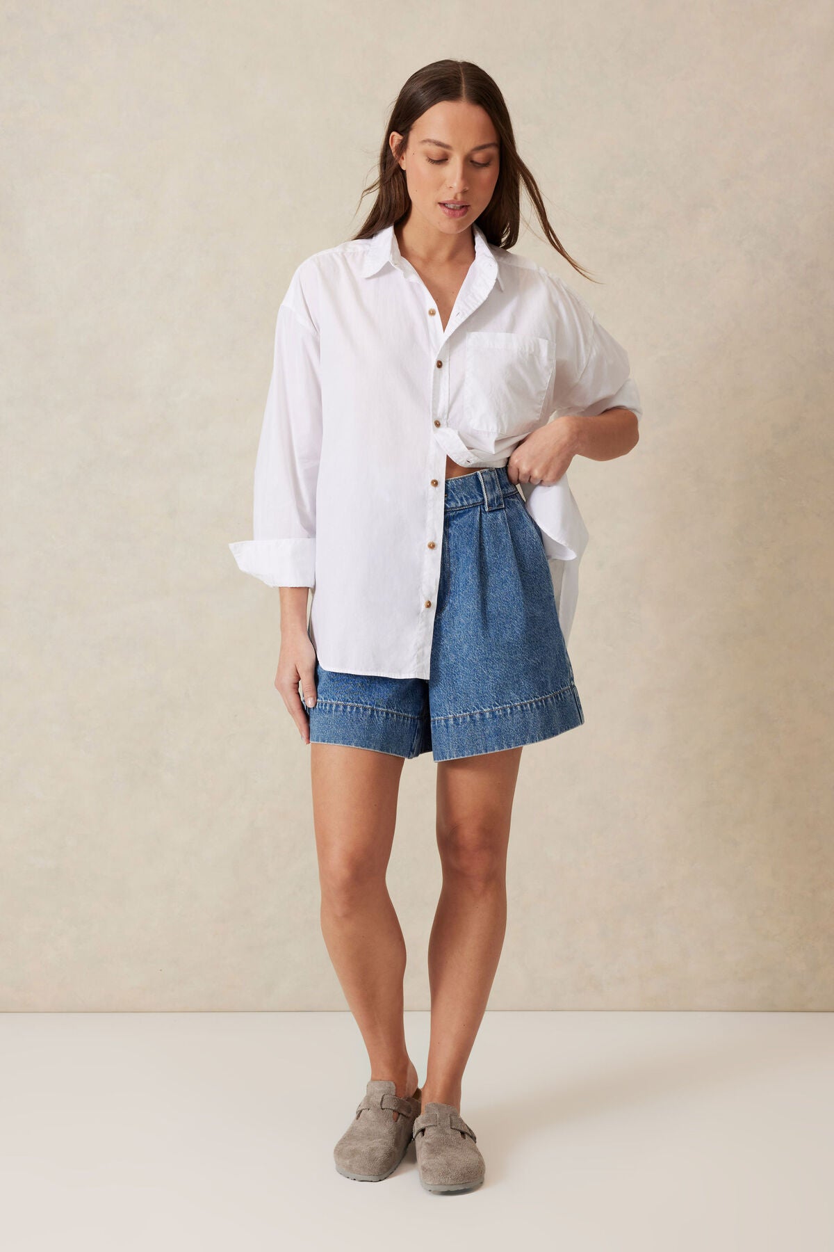 Ceres Life Peta oversized shirt in white on model