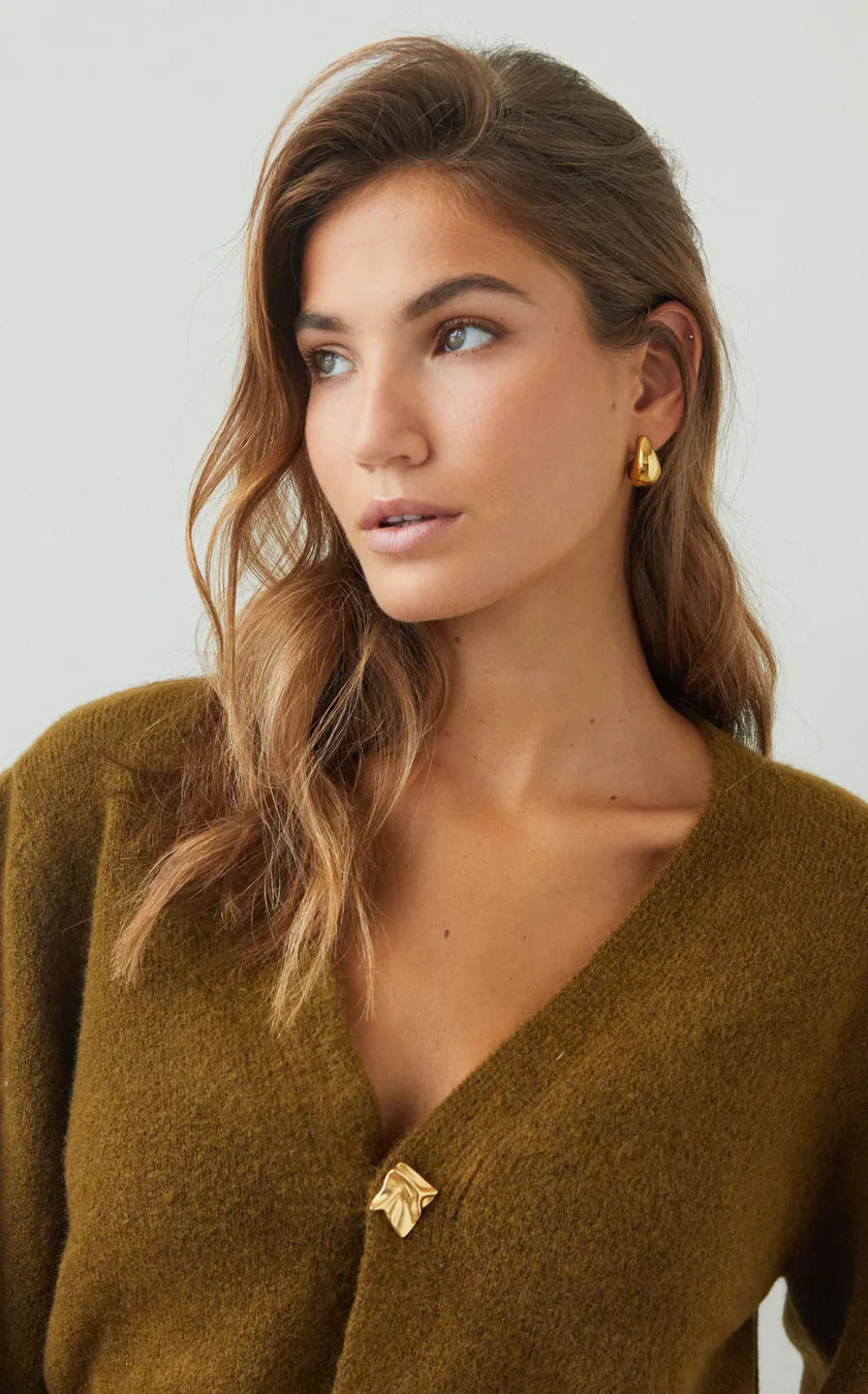 Charli Hollie Cardigan khaki close up
