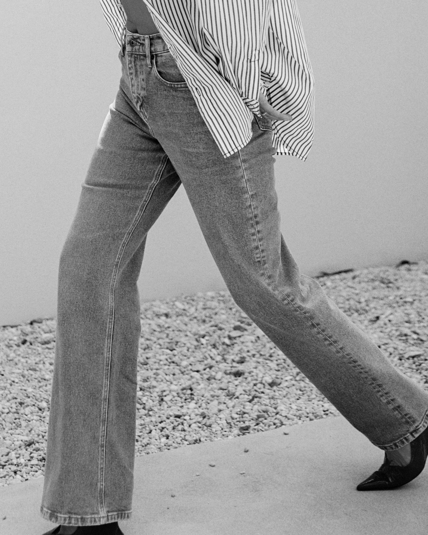 Outland Denim women's relaxed straight leg Farrah jeans close up black and white