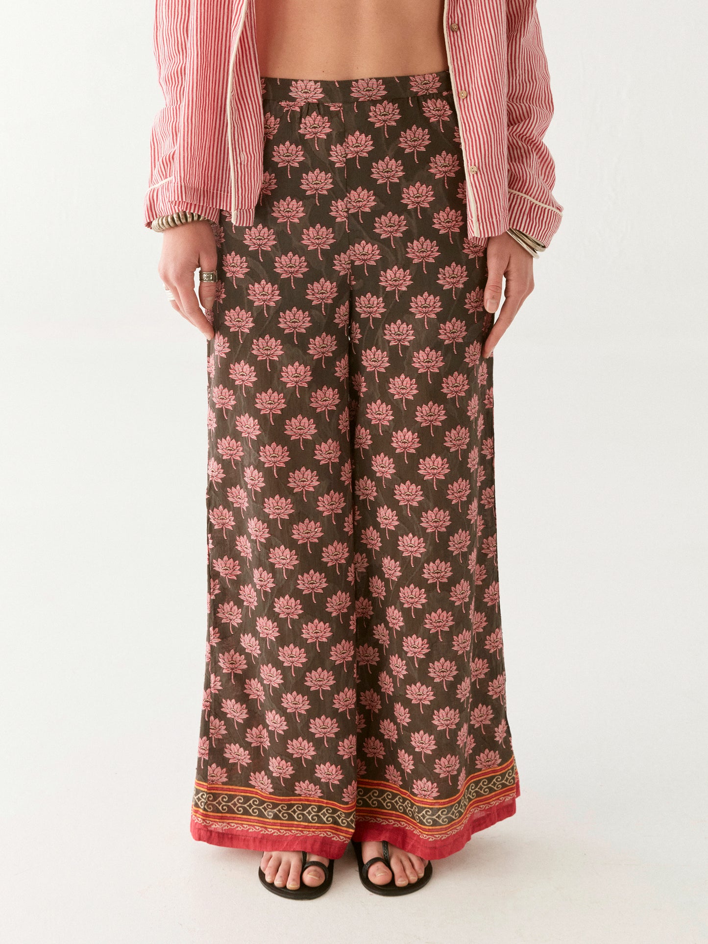 Hugo Pant – Lotus Mondrian