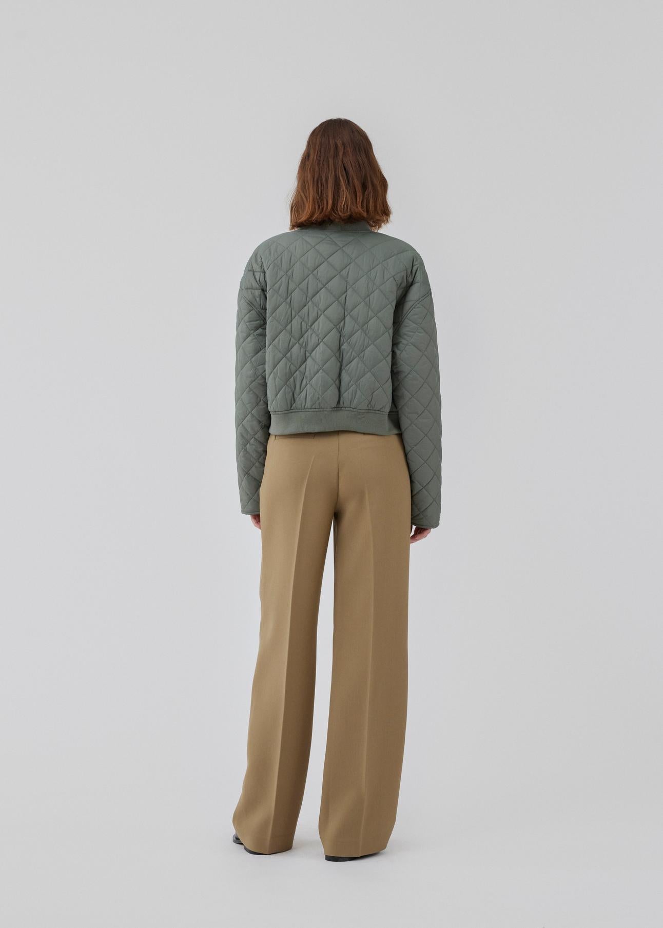 Modstrom Hank MD Jacket – Soft Moss on model back shot