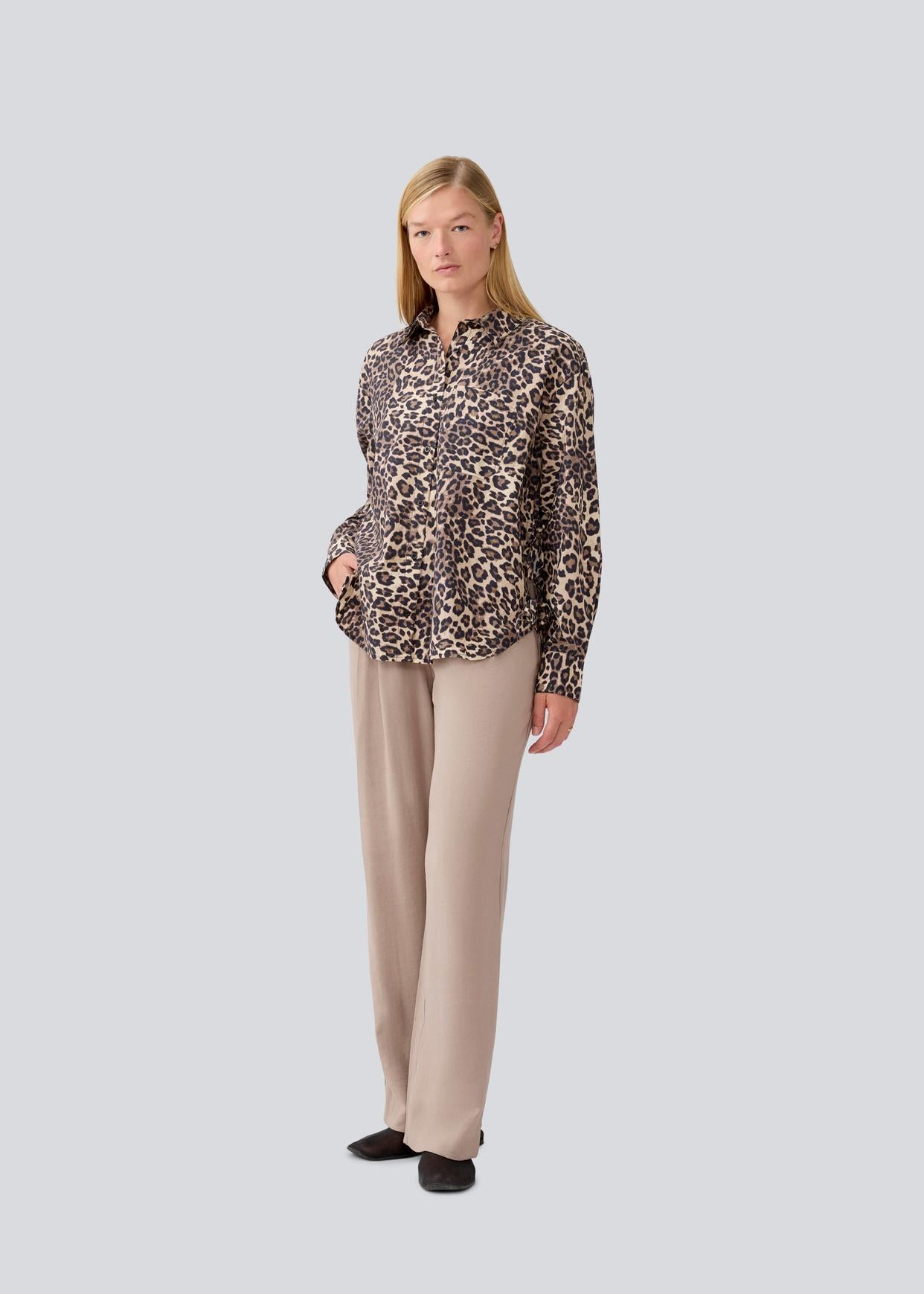 Modstrom Mood MD Leopard Print Shirt on model front shot