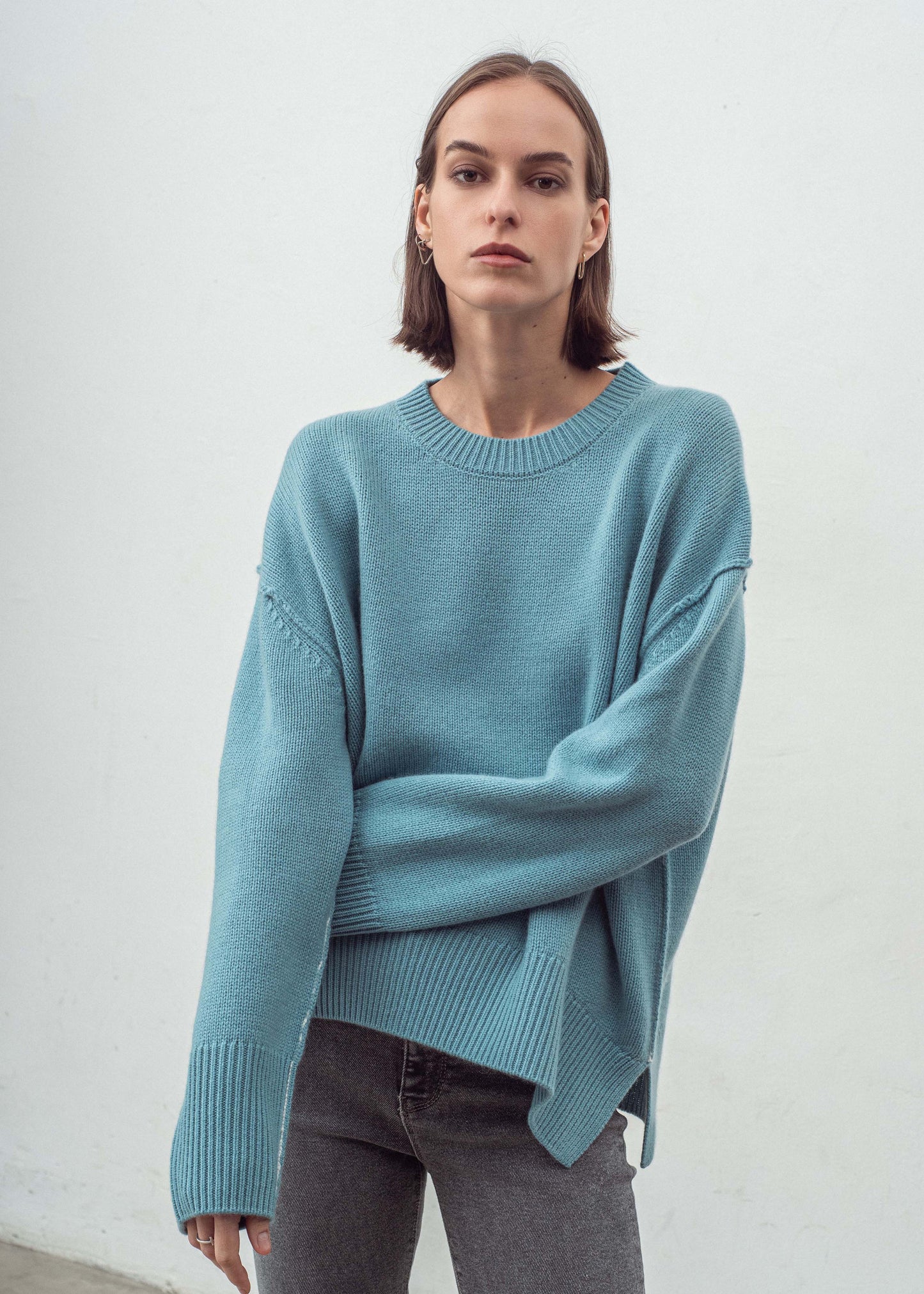 Aleger cashmere sweater in sicily blue