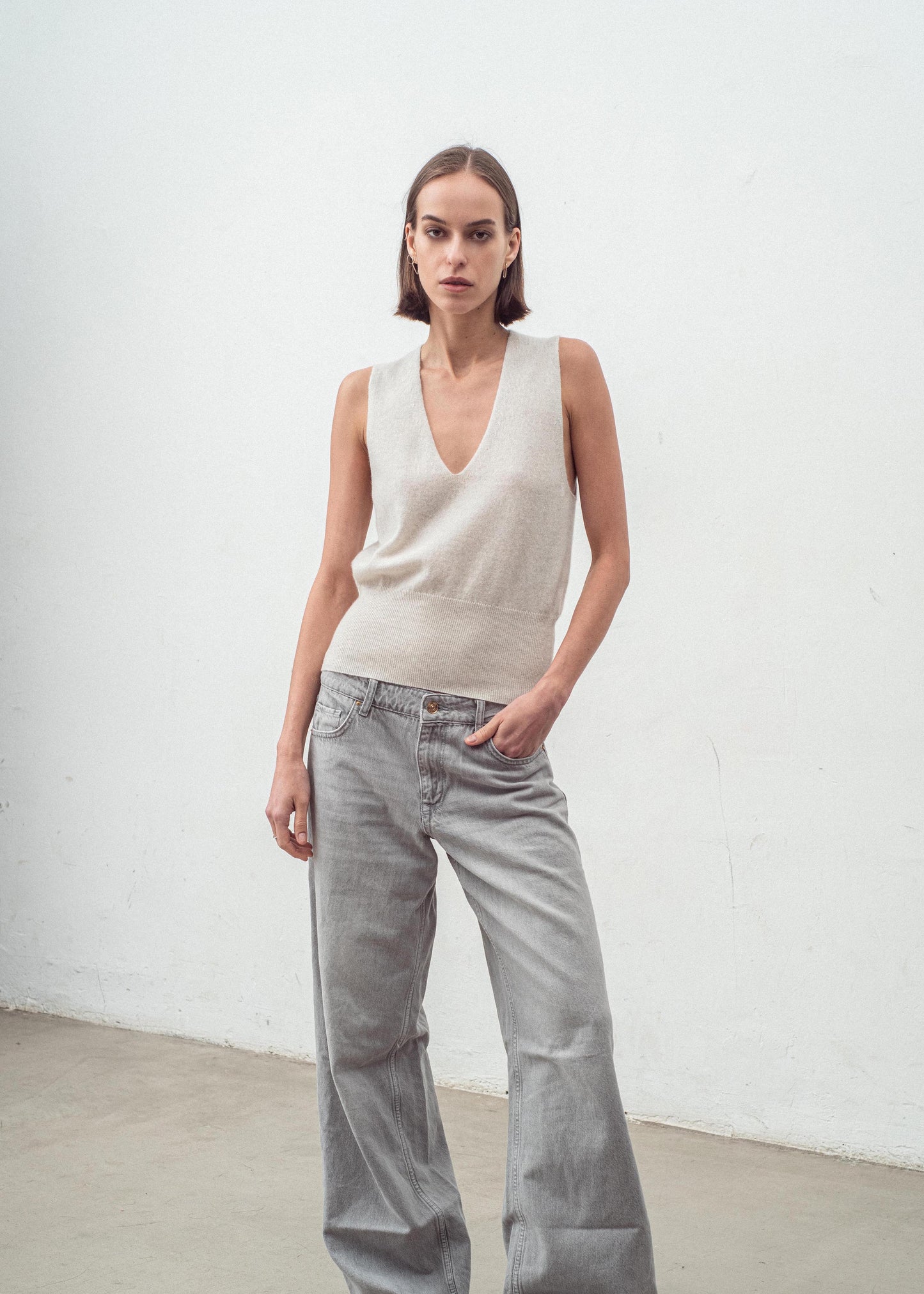 Aleger cashmere vest in terry grey