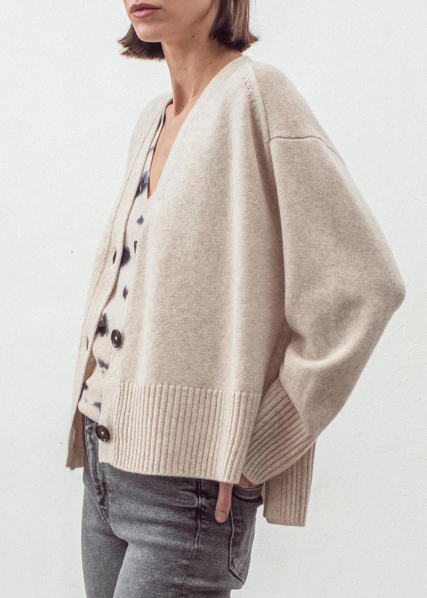 aleger cashmere blend oversized cardi in shell side on