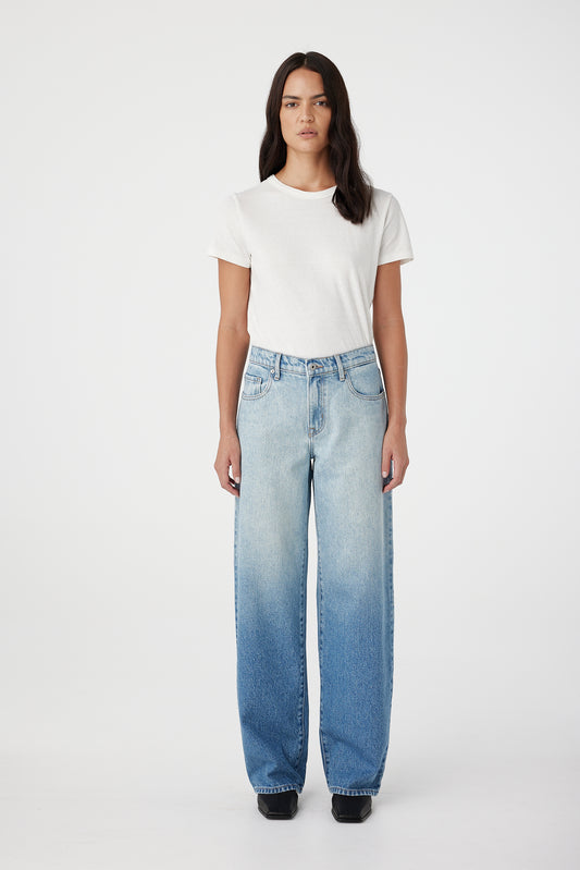 Outland Denim Avril Jean in Lucid Ombre wash on model 1