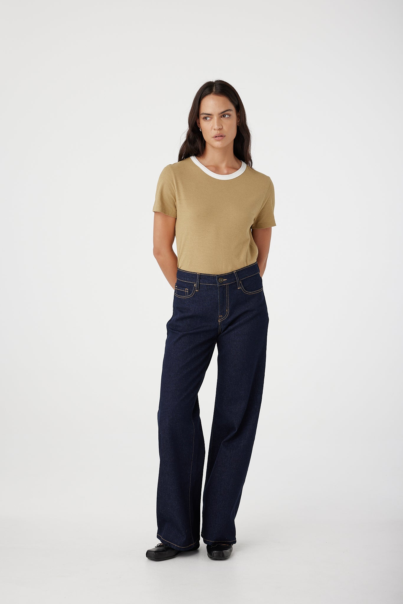 Outland Denim Mia Jeans in Nights wash on model 1