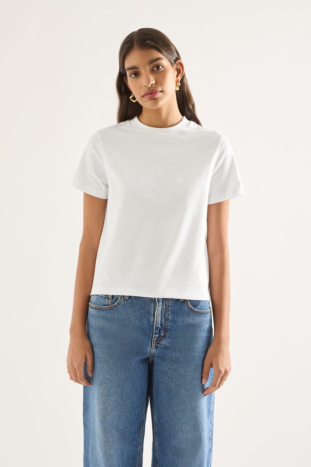 Outland Denim Good baby tee in white