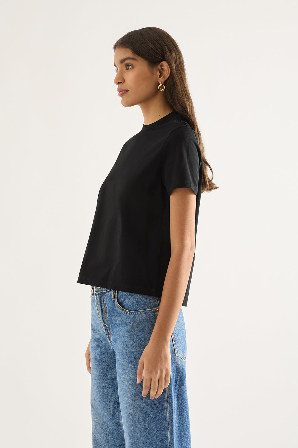Outland Denim Good baby tee in black side shot