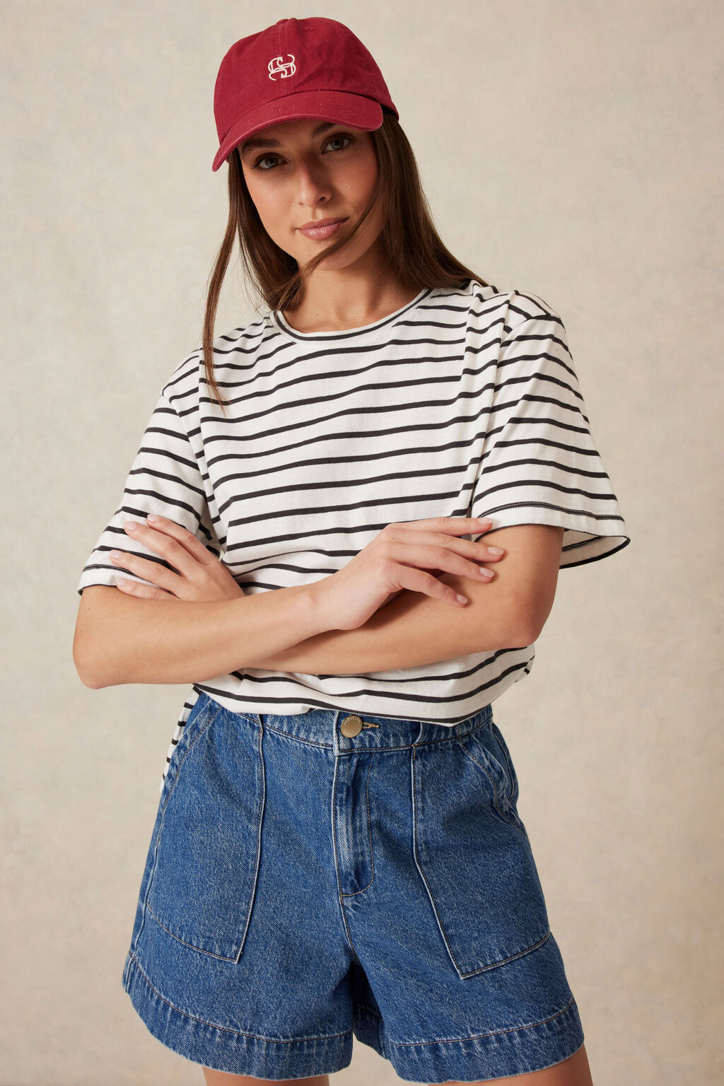 Ceres curved hem stripe t-shirt