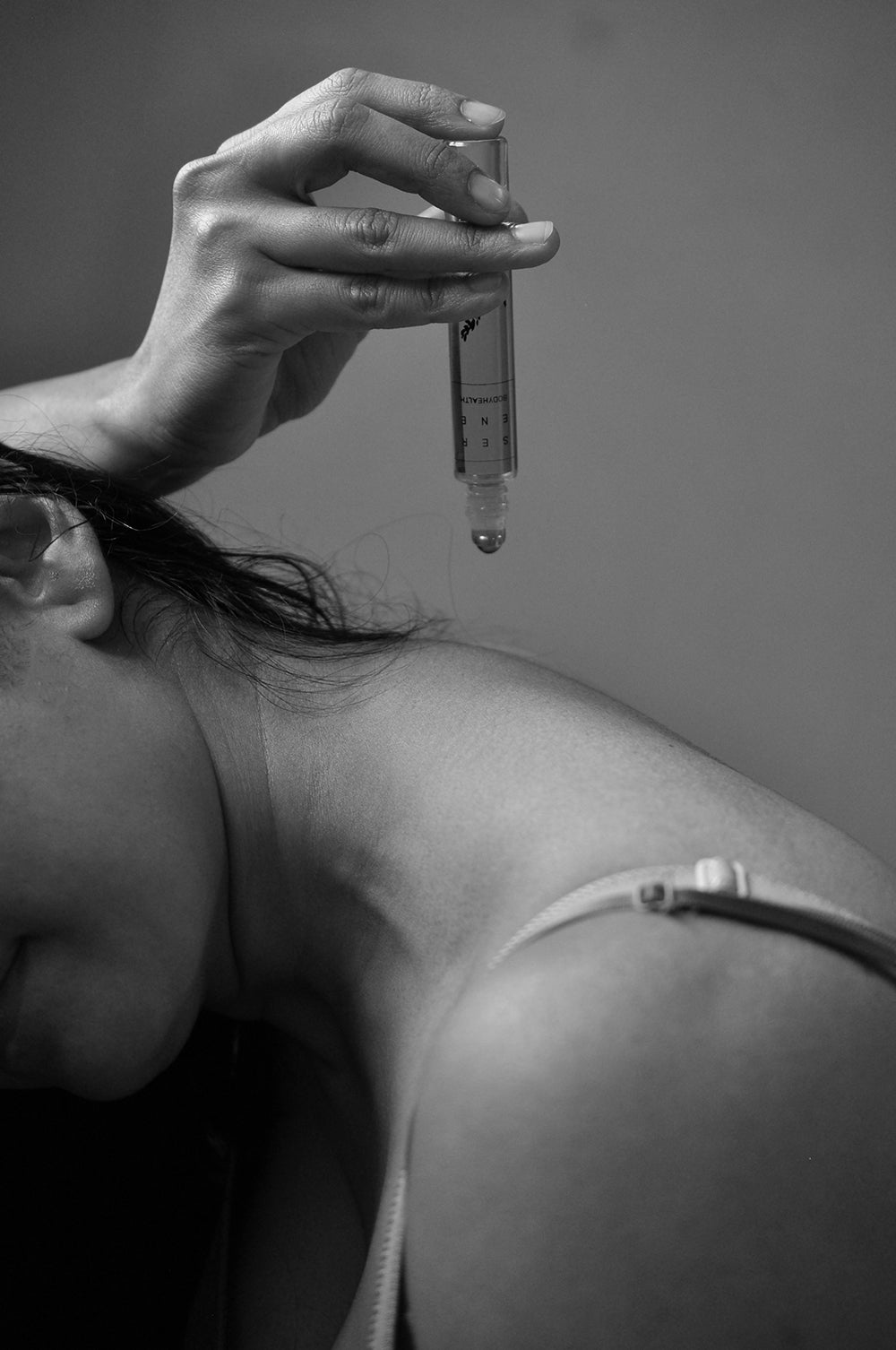Ground roll on perfume model shot