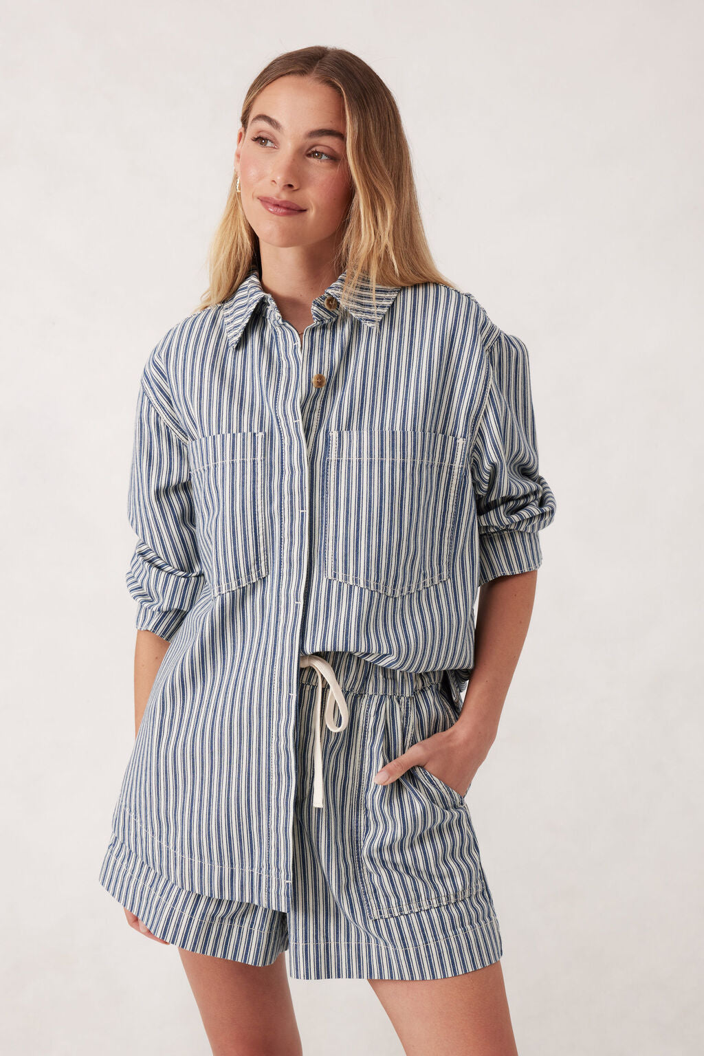 Ceres Life curved hem shacket