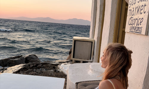 How to Build  the Ultimate Holiday Capsule
