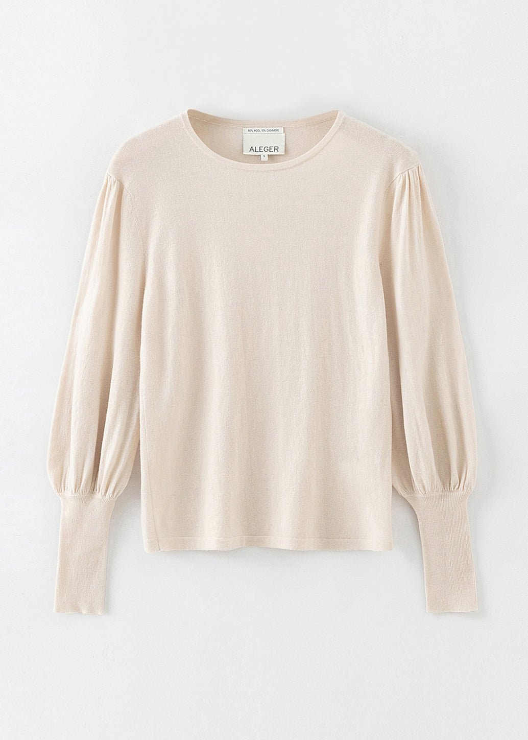 Aleger 071 bell sleeve in winter white 1