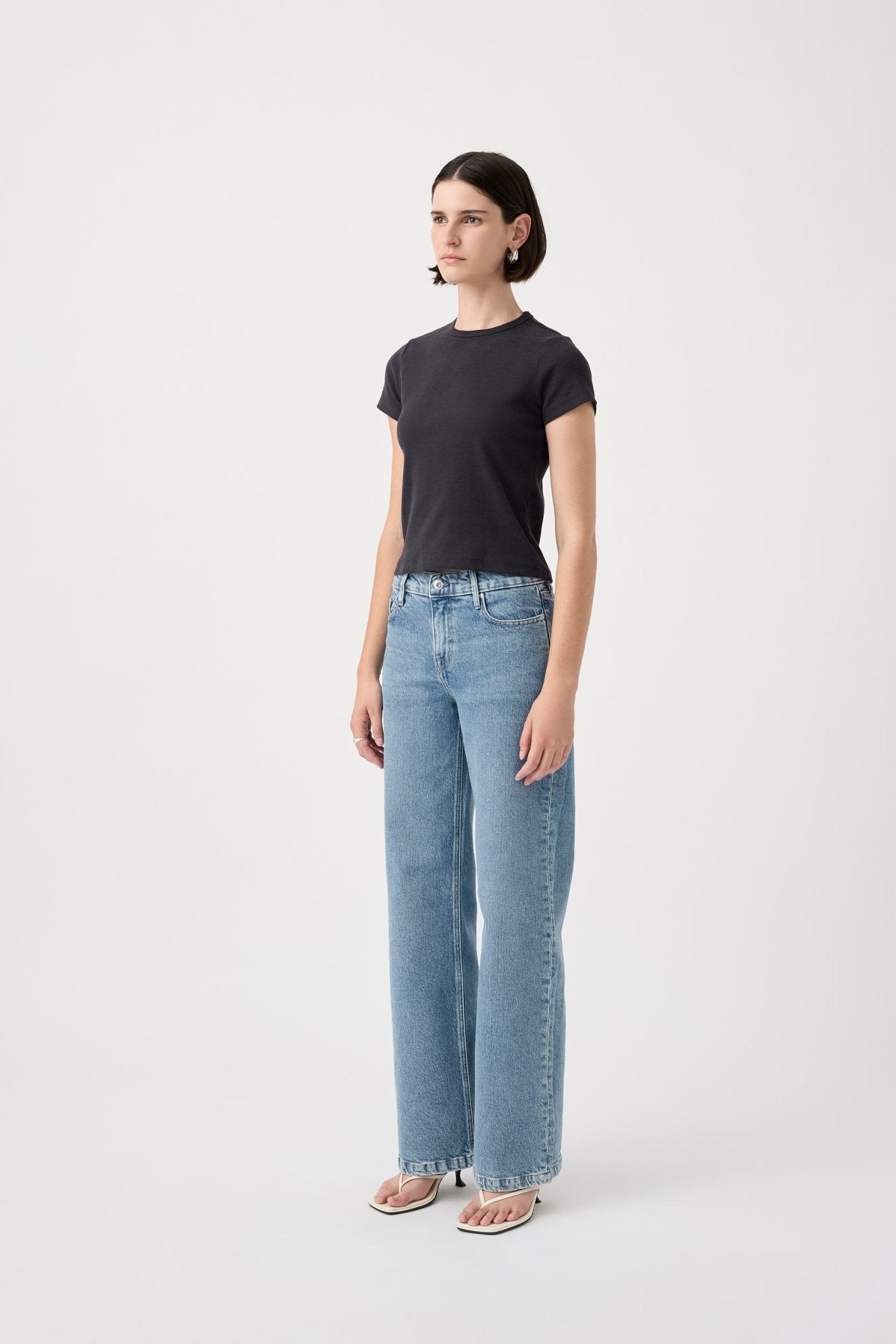 Outland denim Mia mid wide leg cadence blue side