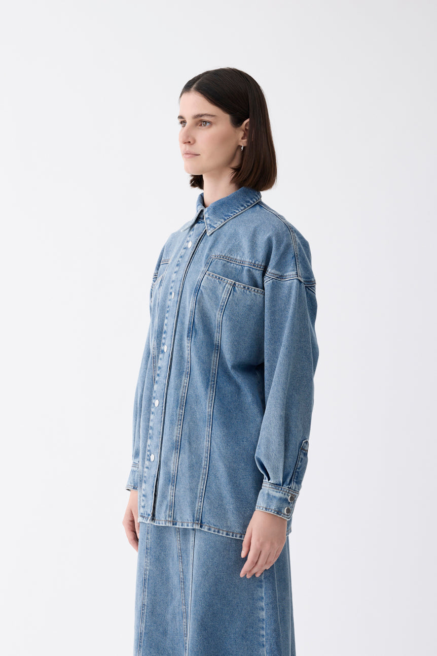 Outland Denim Erica long sleeve shirt in Heirloom – angle