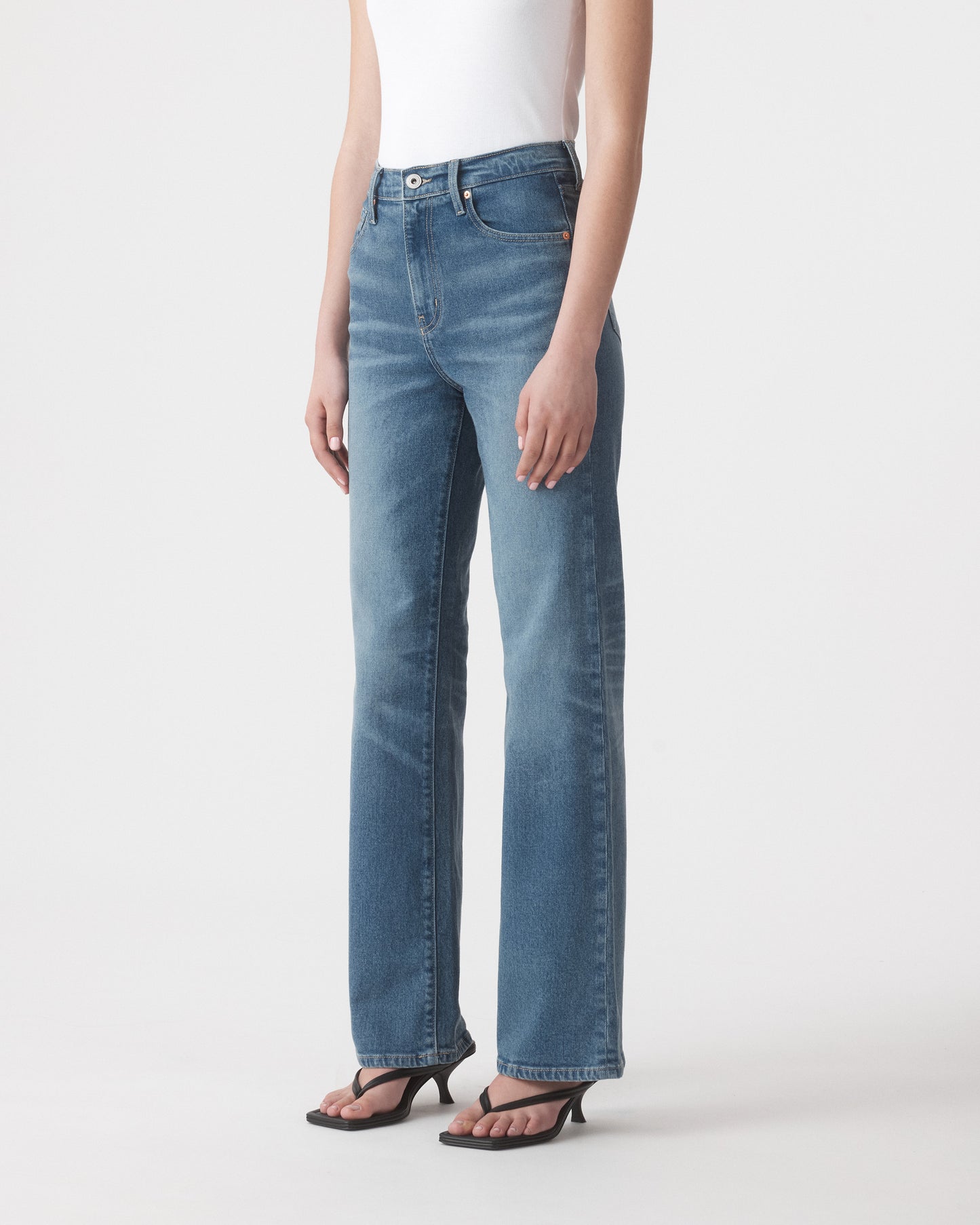 Outland Denim Cindy high bootleg laguna 3