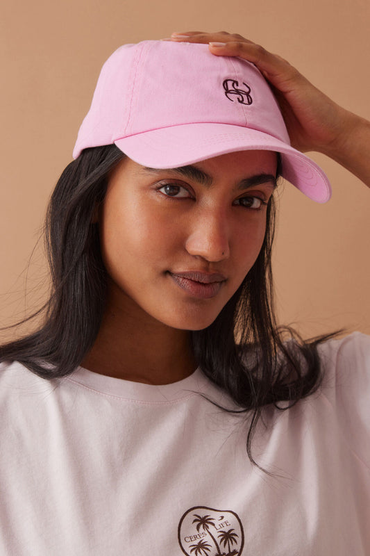 Ceres Life Pip everyday cap in Hibiscus pink on model