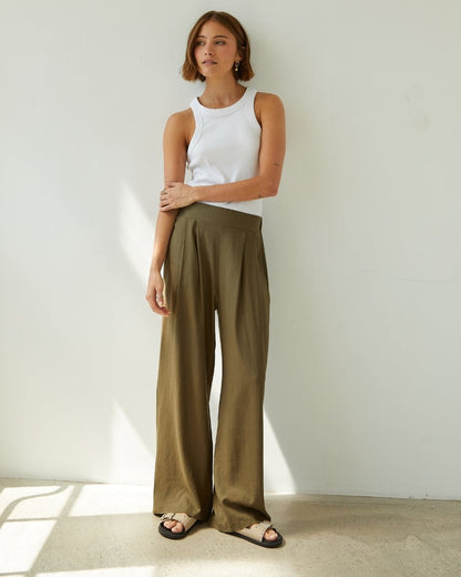 Charli Alexis linen pants in khaki 2