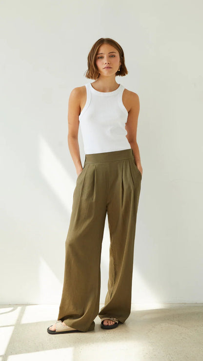 Charli Alexis linen pants in khaki 1