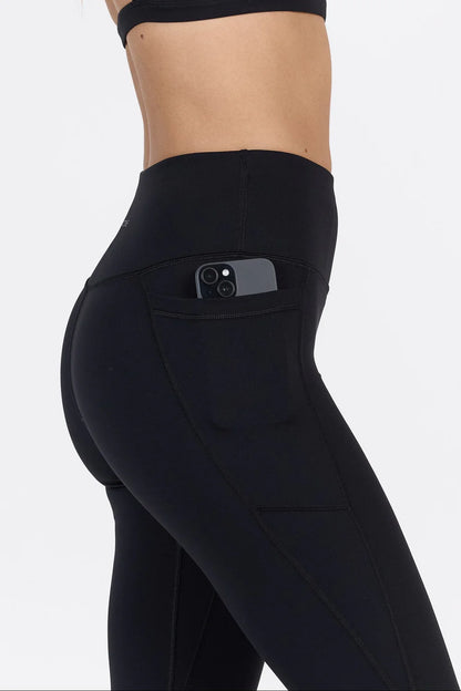 Core Comfort Elevate Flare Pant – Black