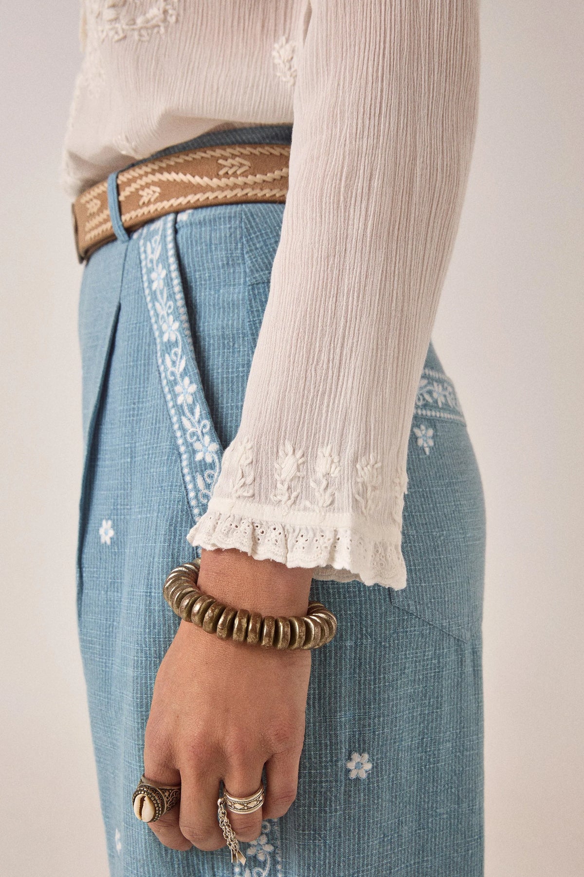 Maison Hotel Gabriela Blouse – Bilbao cuff close up