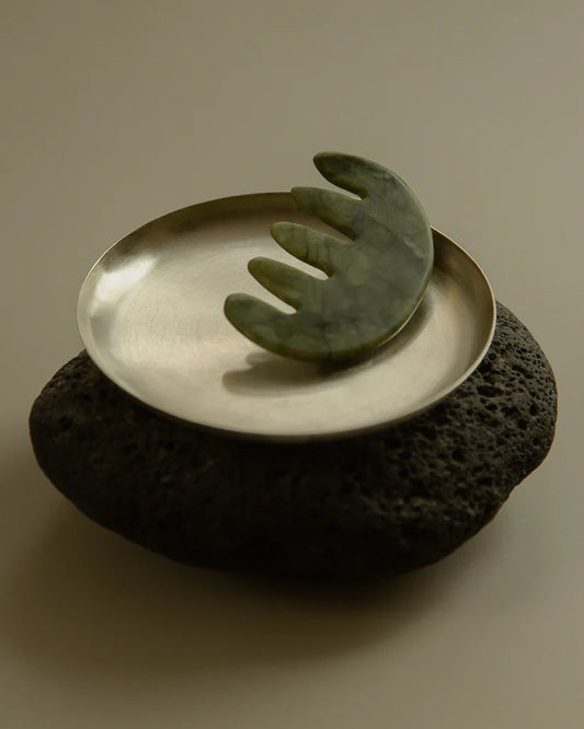 Jade scalp stimulator