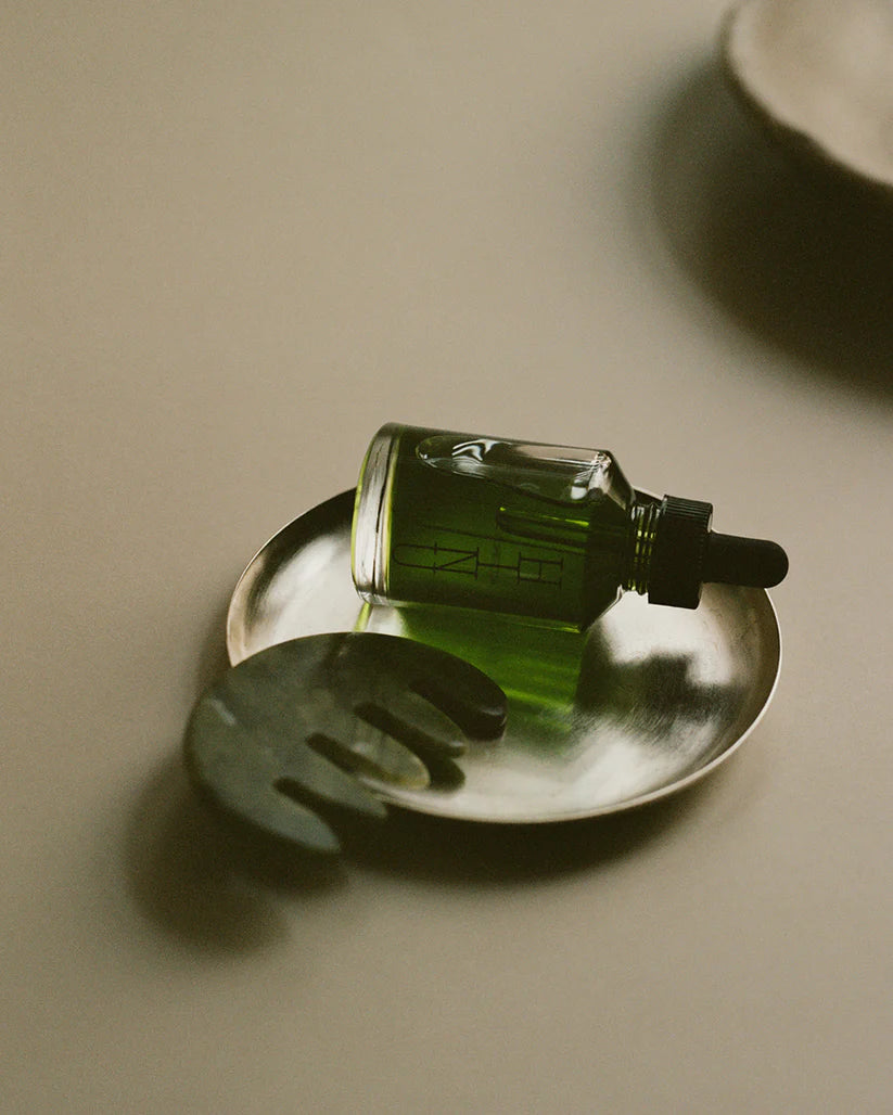 Jade scalp stimulator on tray 