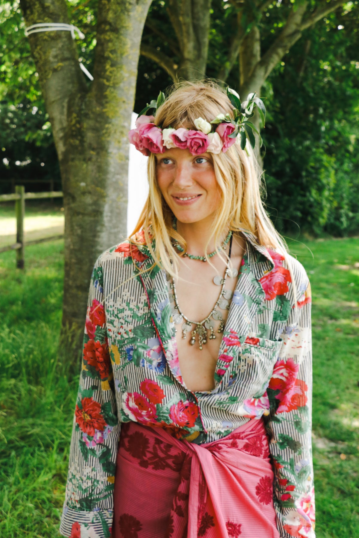 Maison Hotel Piti Shirt in Hulton Soul Noir campaign shot 1