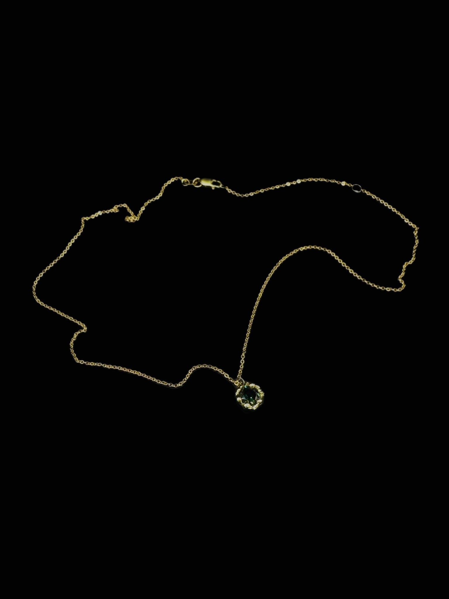 Sacral necklace 9ct yellow gold with green tourmaline full length