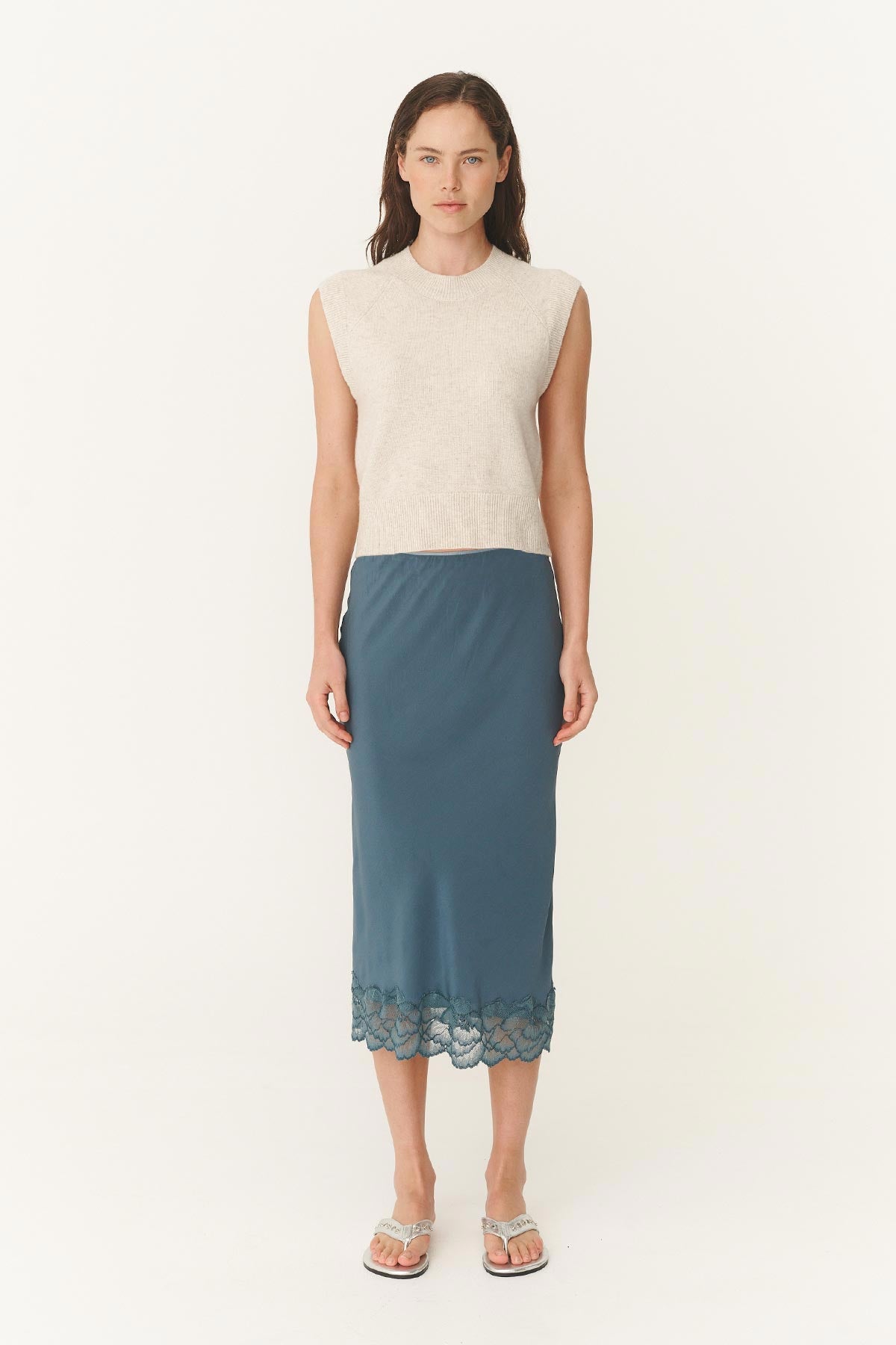 Rowie quinn merino knit vest in oat marle 1