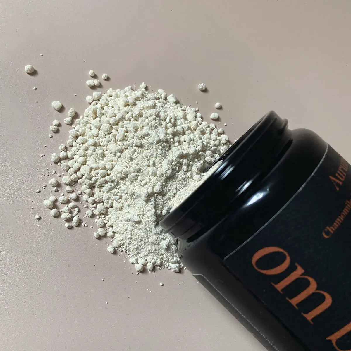 OM lucent bath salts jar open
