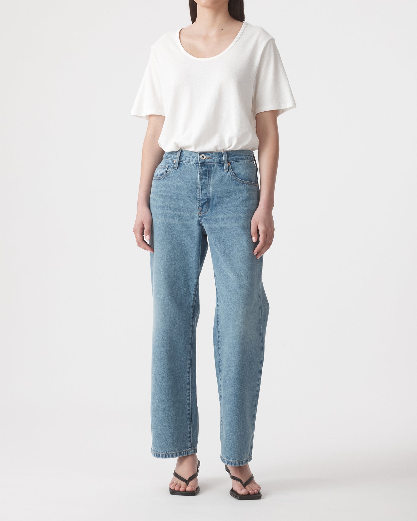 Outland Denim Lucy tee in white tucked 