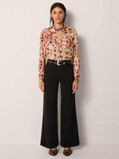 Maison Hotel Amrit Blouse coquillage 3