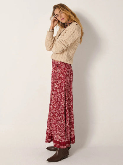 Maison Hotel Lana Skirt red lion 3
