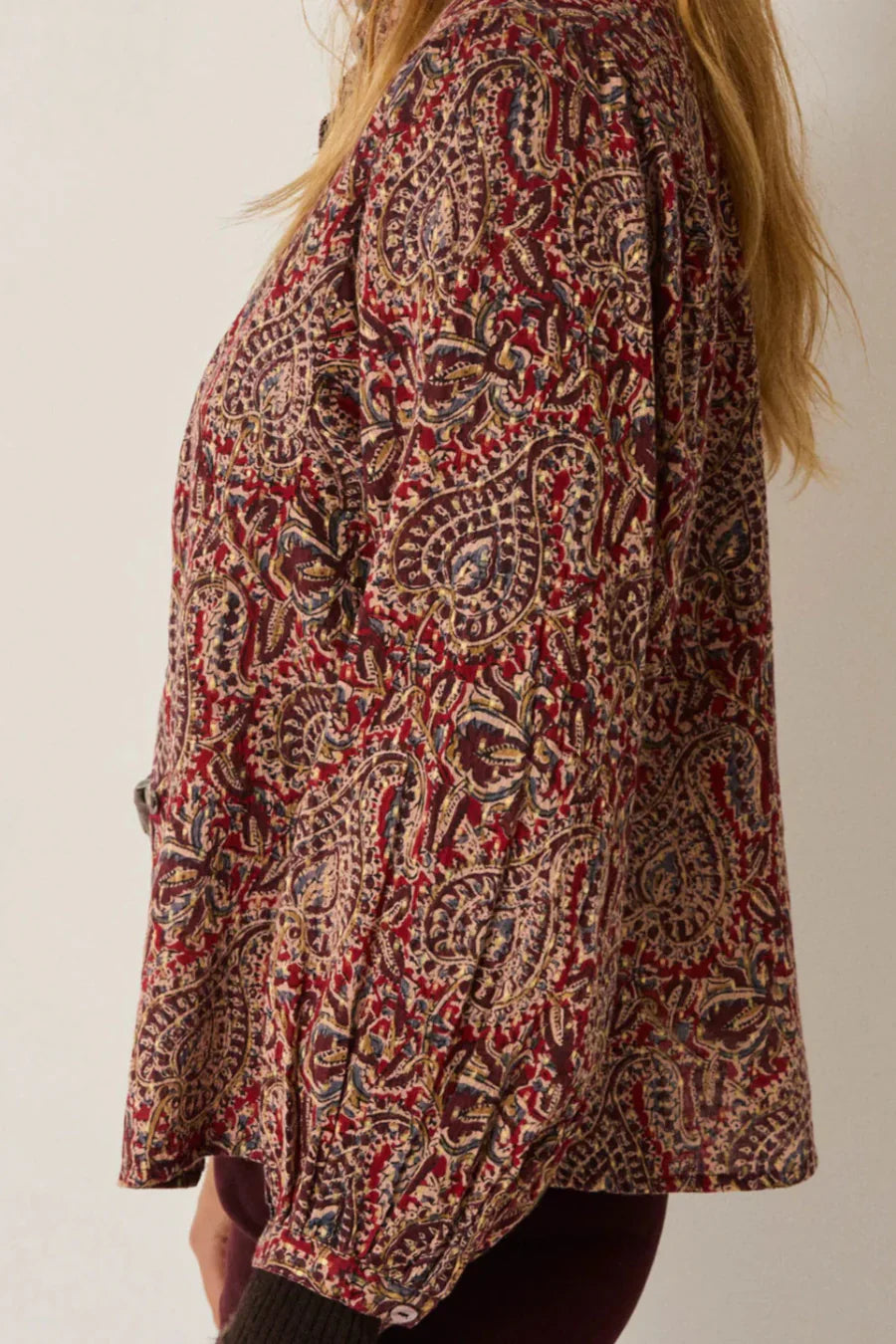 Maison Hotel Marilyn Blouse – Johnny Walker print side on