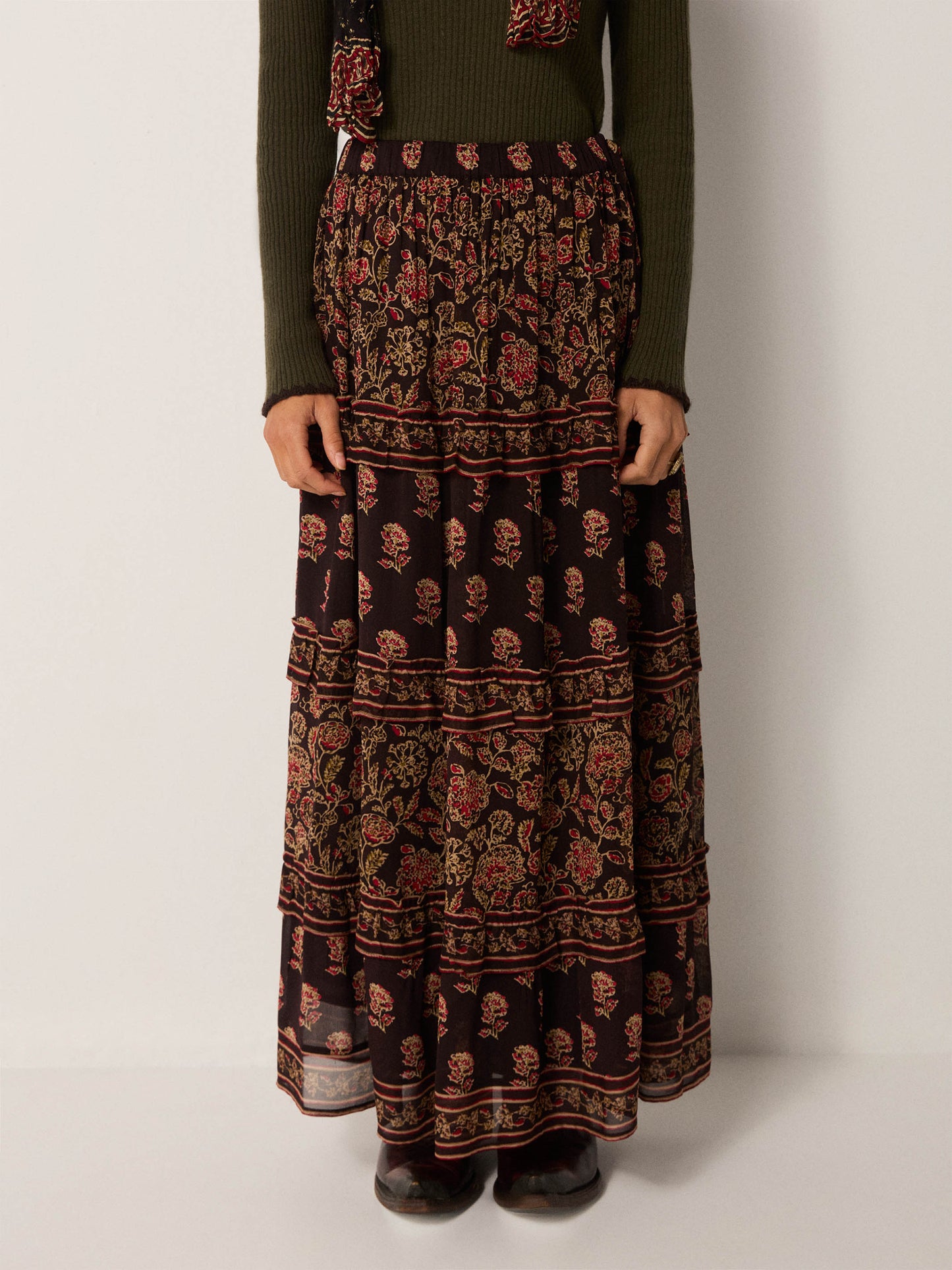 Maison Hotel Orazio skirt 2