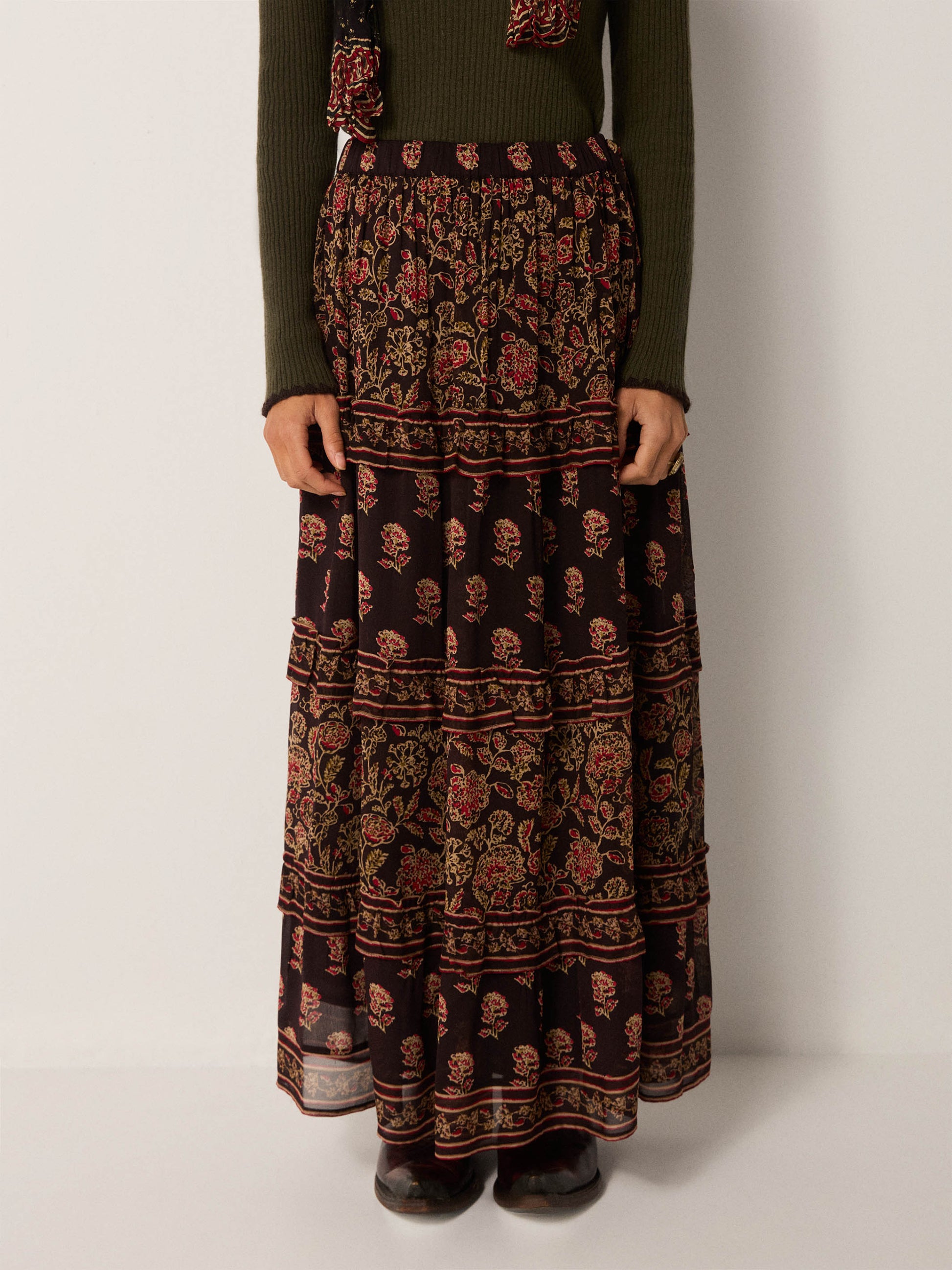 Maison Hotel Orazio skirt 2