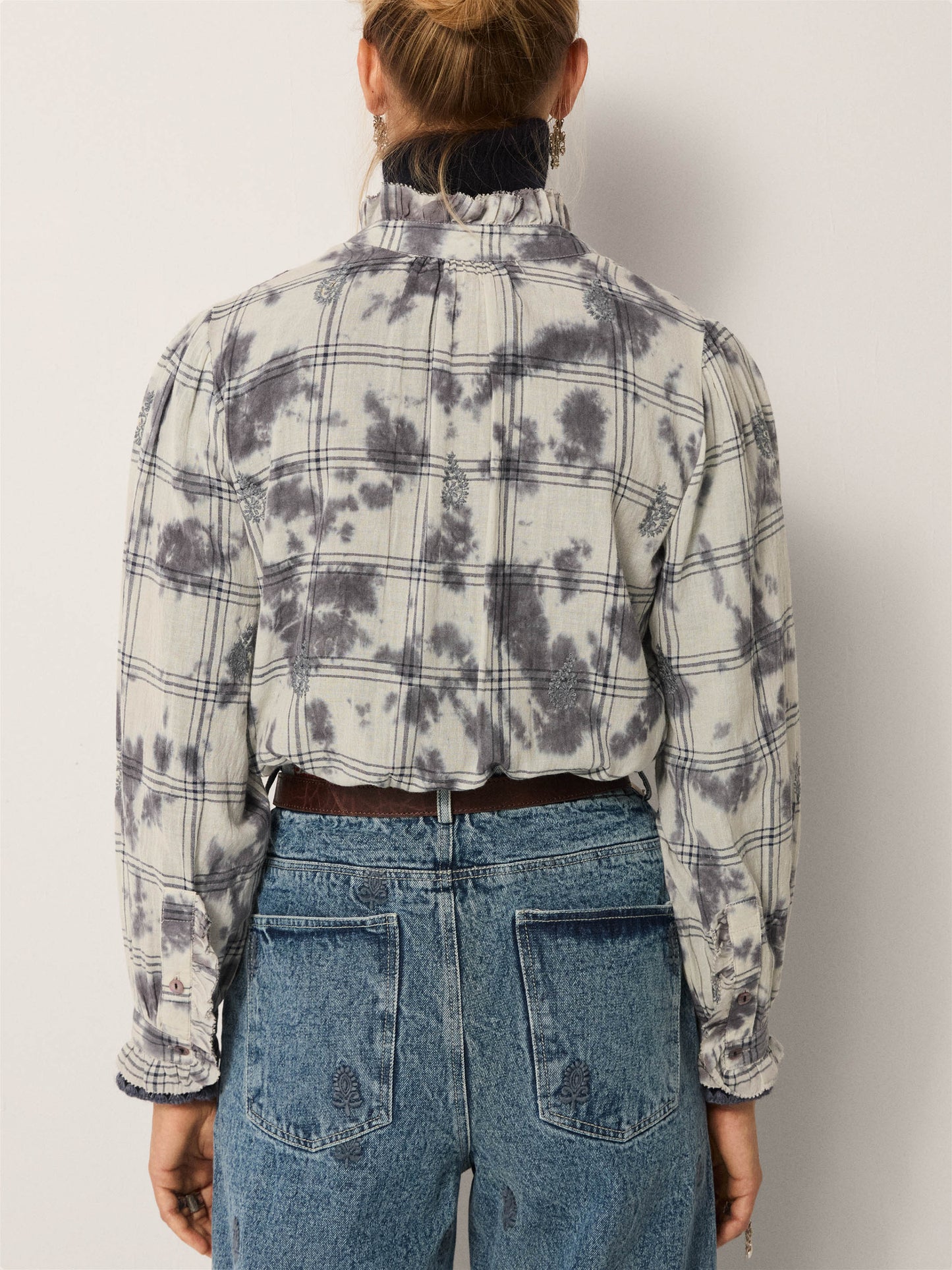 Maison Hotel Paco Pants in Hamptons blue back shot