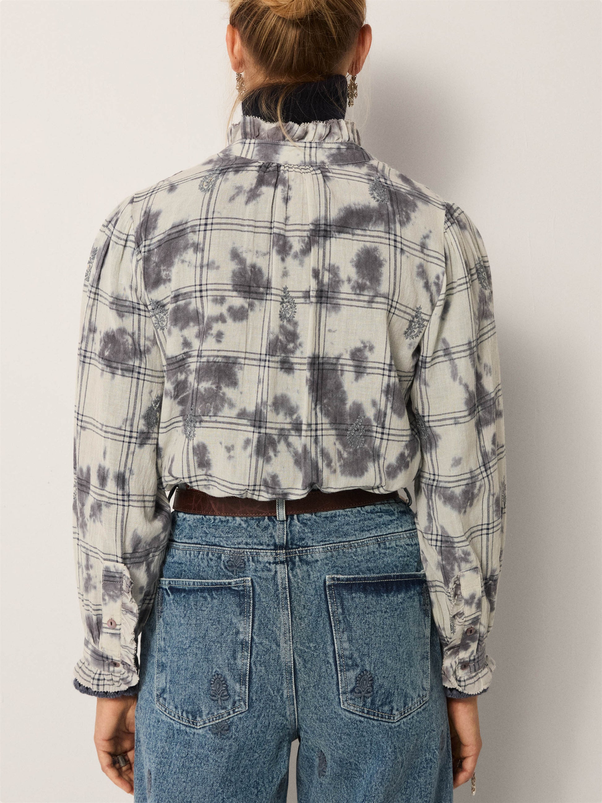 Maison Hotel Paco Pants in Hamptons blue back shot