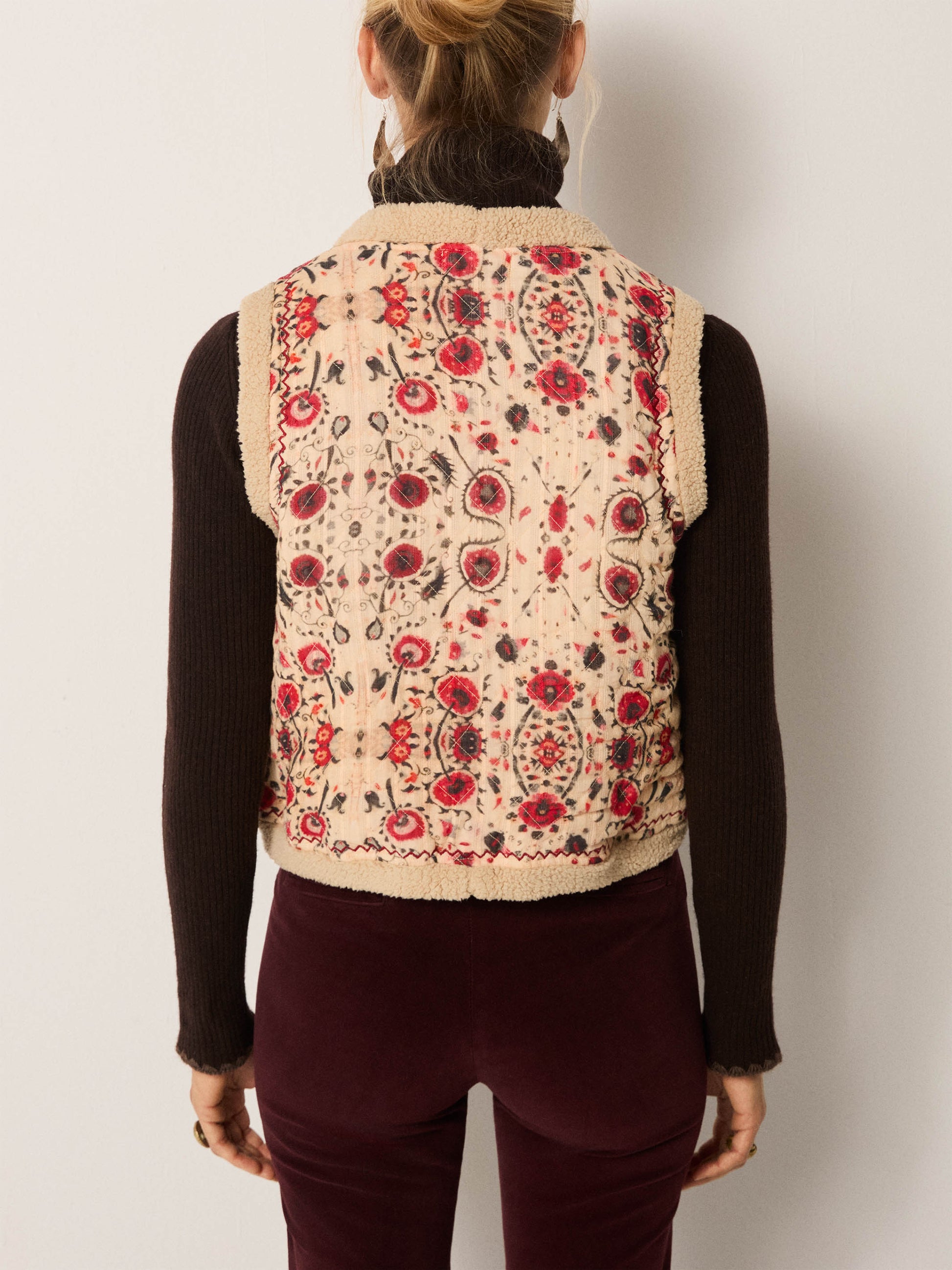 Maison Hotel Paul Vest back shot