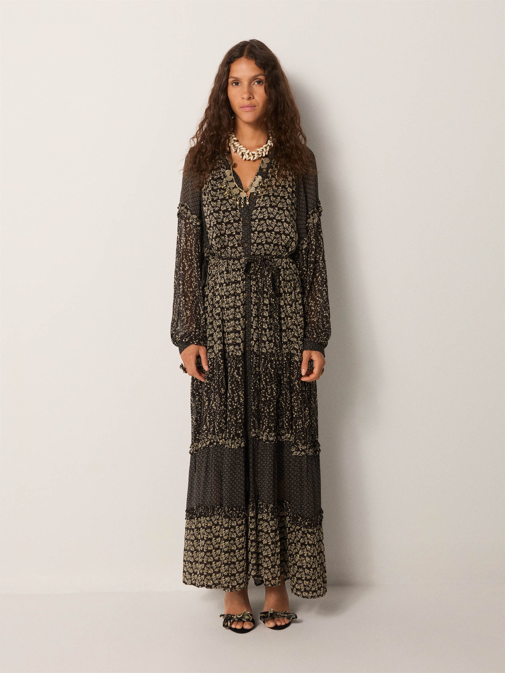 Maison Hotel Eulalia dress payes 1