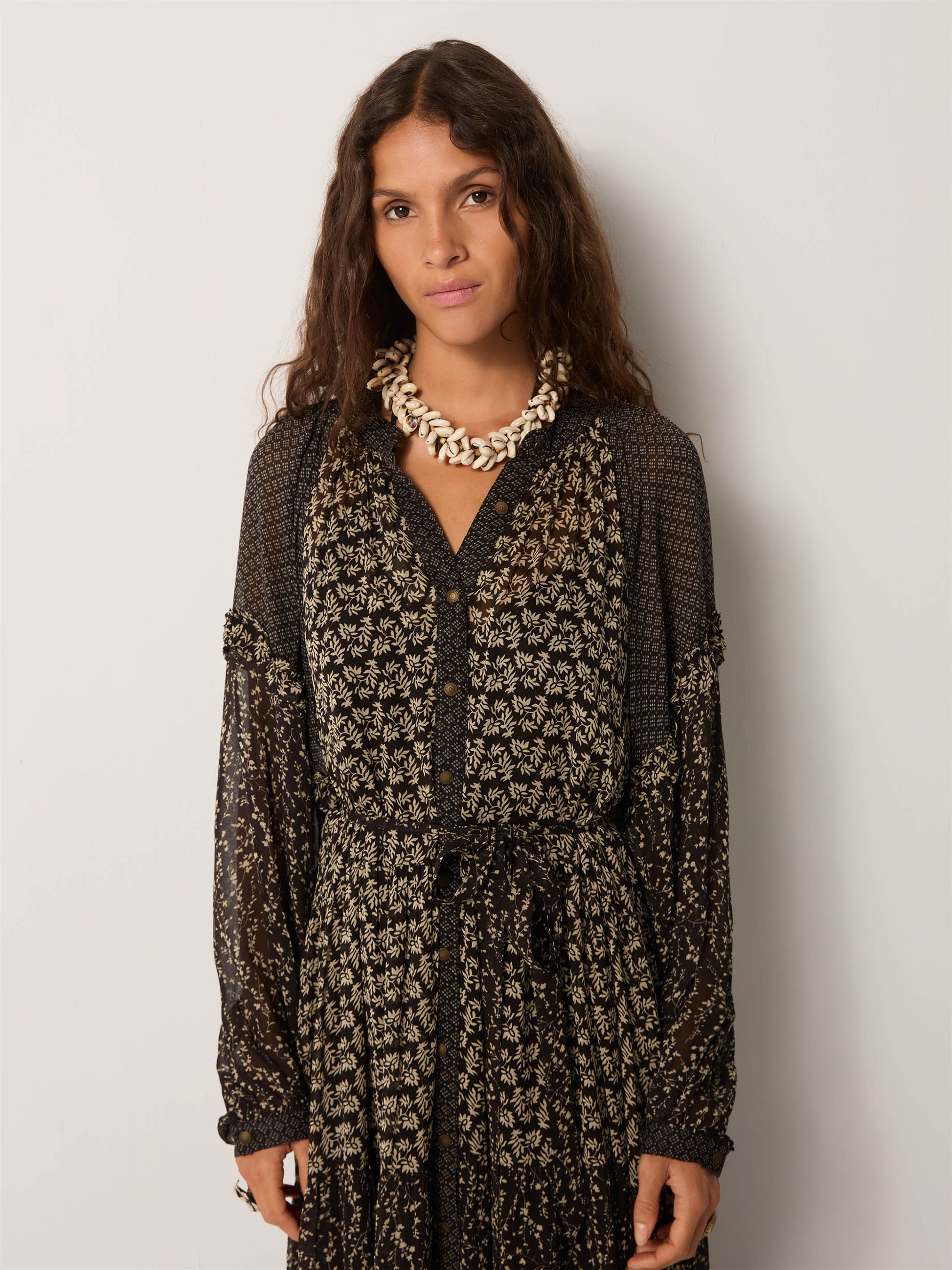 Maison Hotel Eulalia dress payes 2