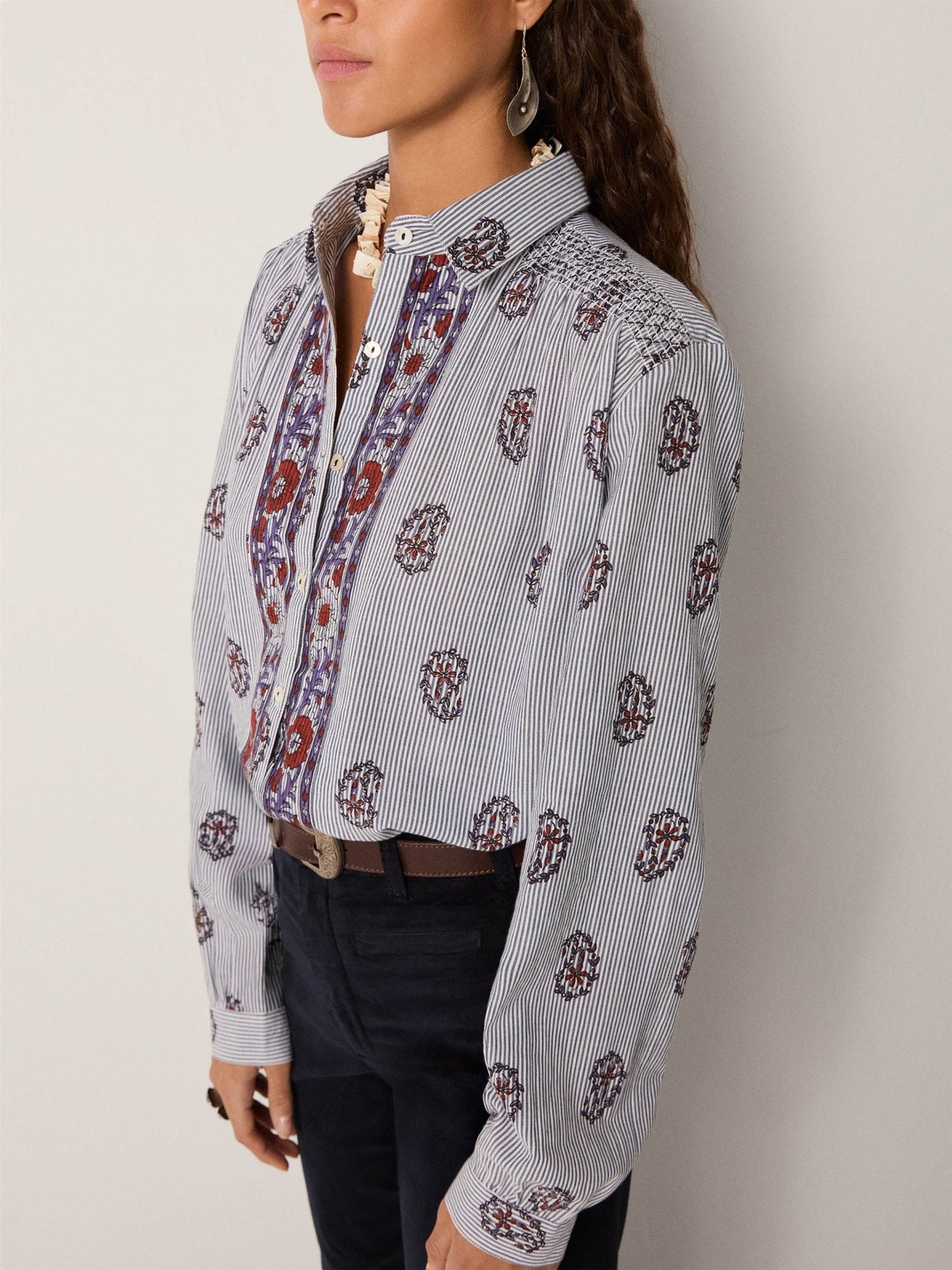 Maison Hotel Sophie Blouse in Rustic Groove 5