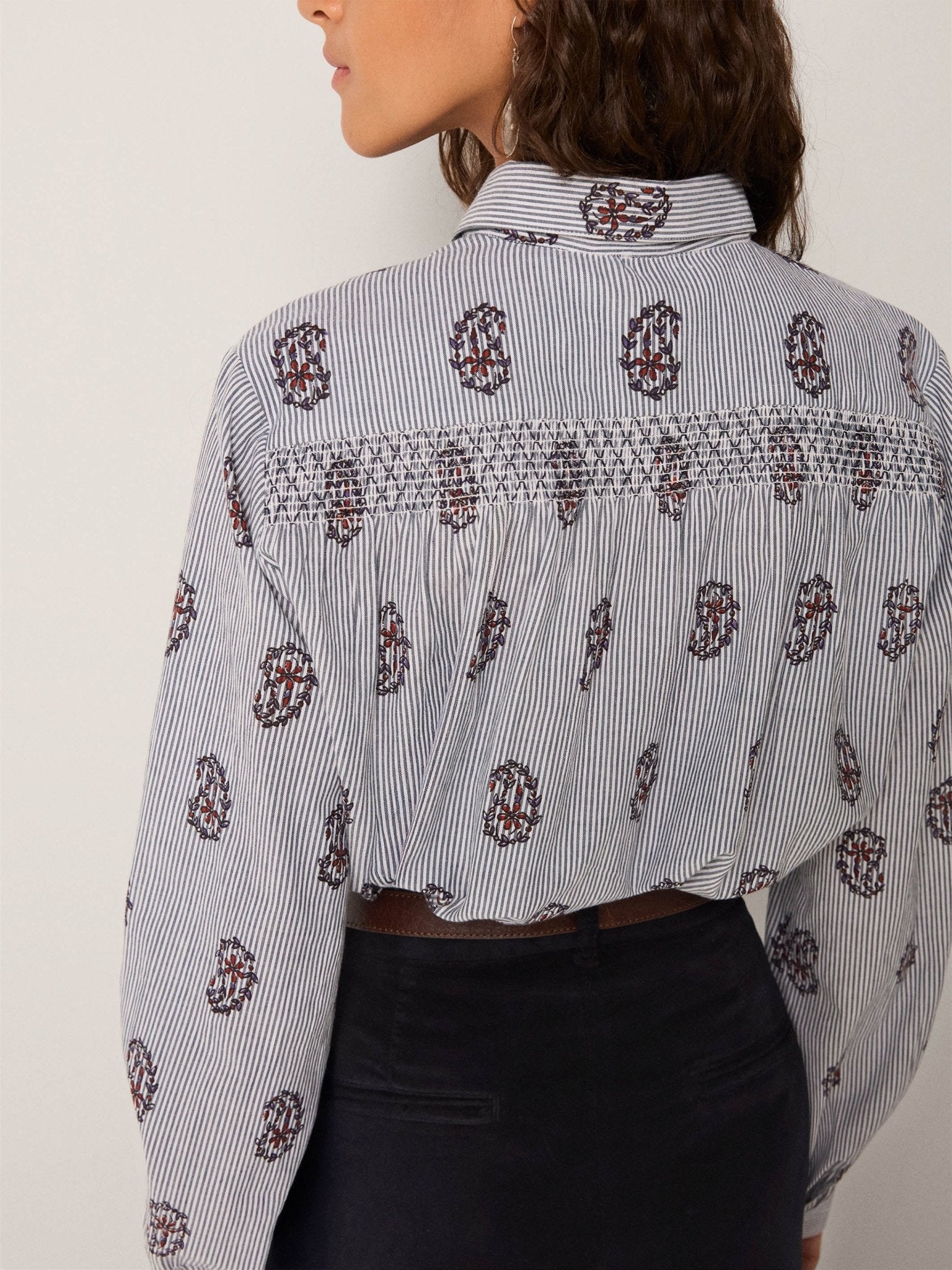 Maison Hotel Sophie Blouse in Rustic Groove back shot