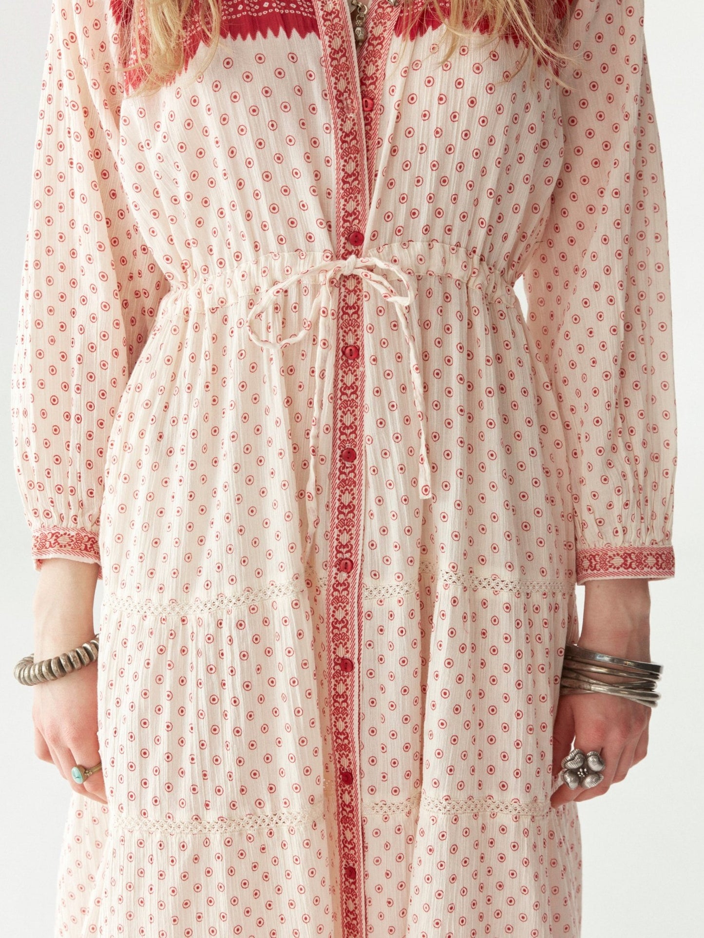 Maison Hotel Triana Dress – Passion Red on model close up 3