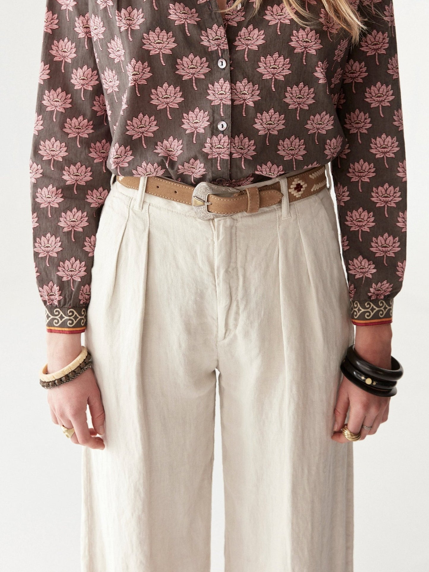 Maison Hotel Cohen Blouse – Lotus Mondrian on model close up 